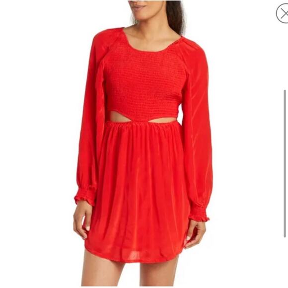 NWT Shahida Parides Red Long Sleeve Cutout Short Dress - Picture 2 of 3